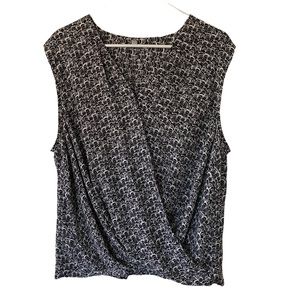 Halogen sleeveless v-neck soft drape blouse - XL